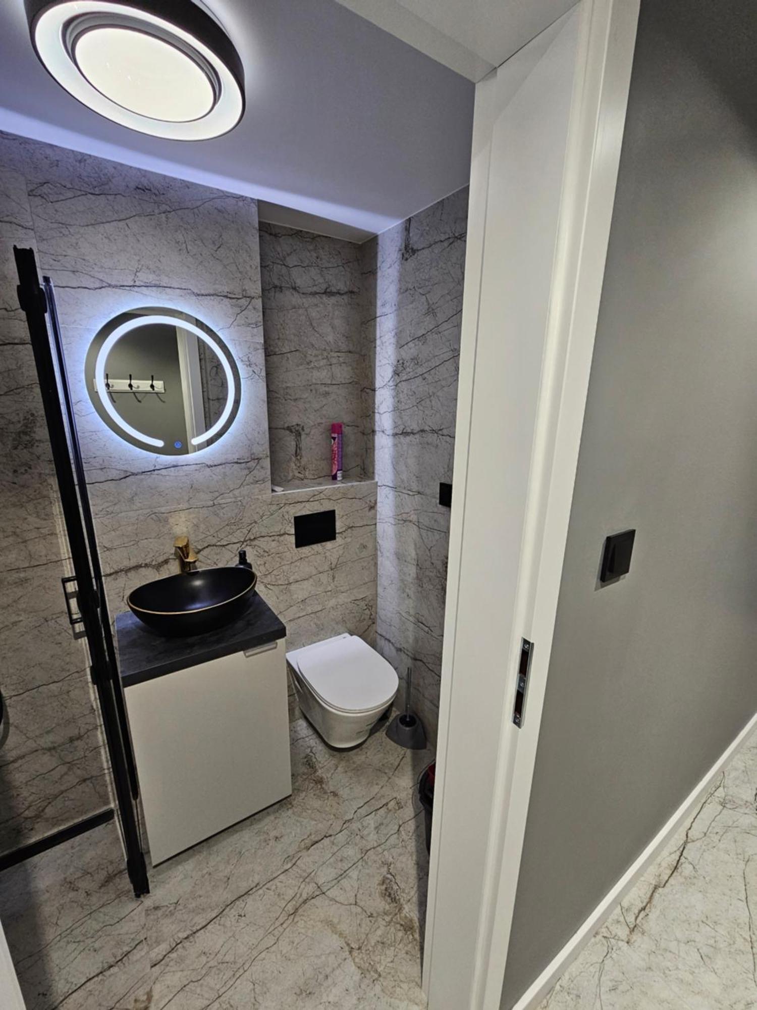 Apartament Z Jacuzzi Klimatyzacja Prywatny Parking Radom Exteriér fotografie