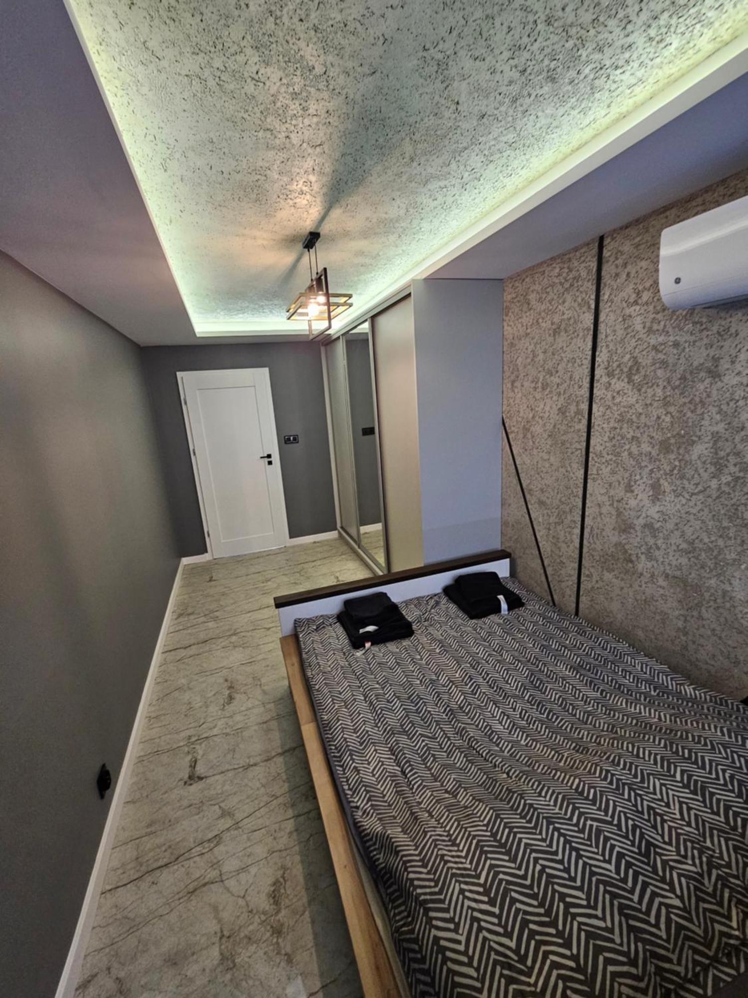 Apartament Z Jacuzzi Klimatyzacja Prywatny Parking Radom Exteriér fotografie